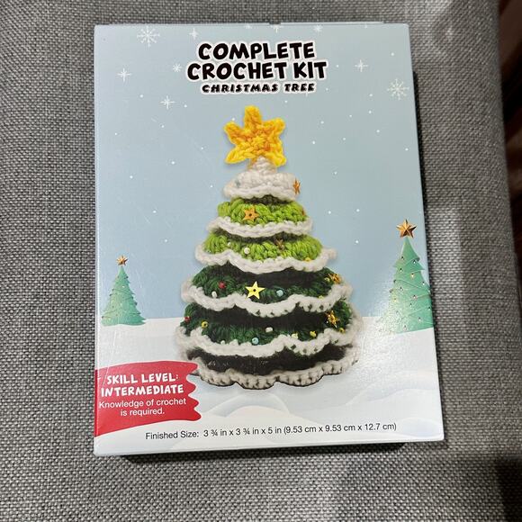 Needle Creations Crochet Kit Christmas Tree 5” Holiday Yarn Craft Set NEW - Picture 1 of 16